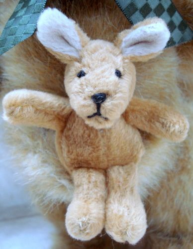 BOYDS BEARS Adelaide Joey PLUSH Kangaroo 55222  