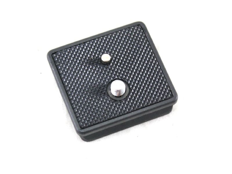 Amvona AAK 1004 QR Quick Release Tripod Plate  