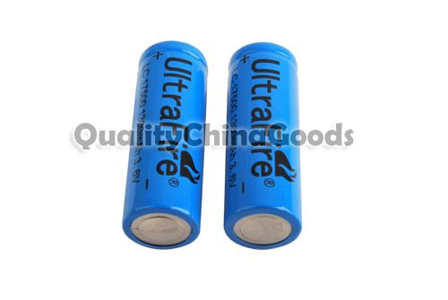 2pcs UltraFire 17500 3.6V 1300mAh Rechargeable Battery  