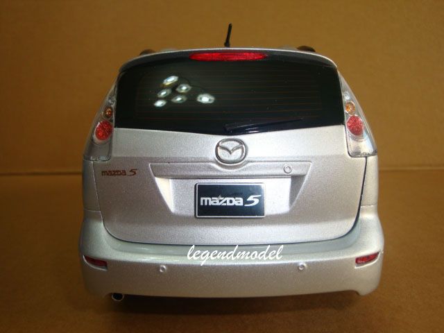 18 Mazda 5 silver color  