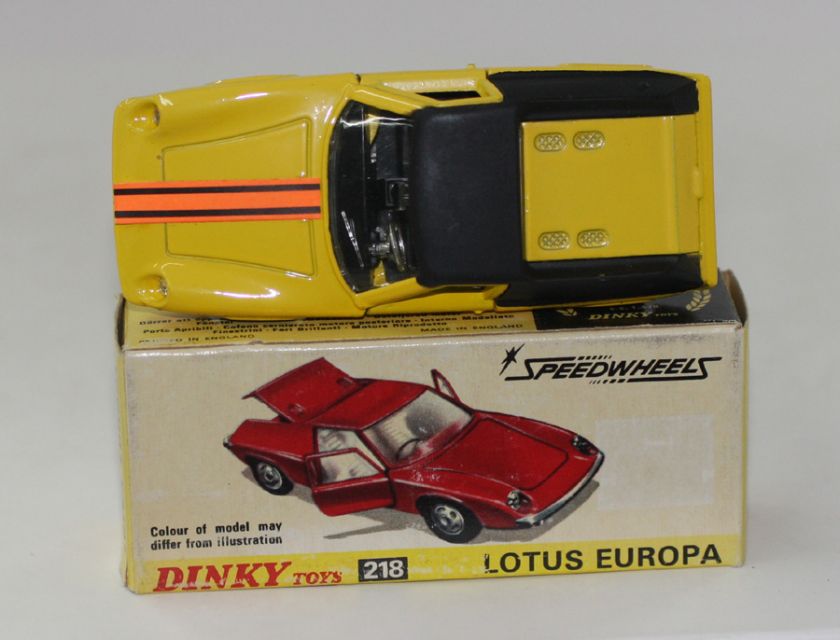 DINKY TOYS 218 LOTUS EUROPA YELLOW & MATT BLACK MIB  