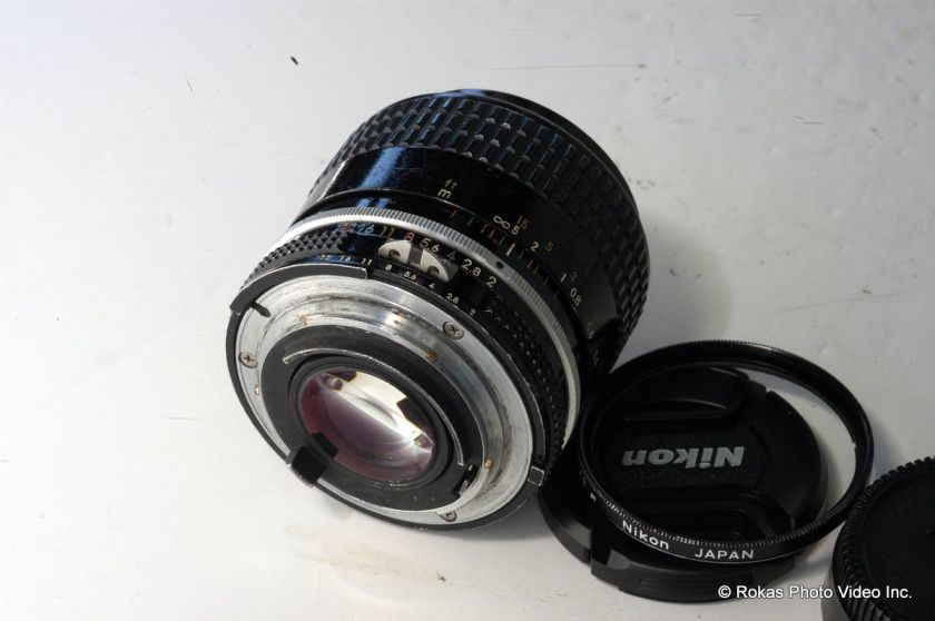 Nikon 28mm f2.0 lens Ai Nikkor auto f=28mm 12 2.0  