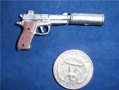 SCALE VIETNAM ERA HANDGUN   GUN W/ SILENCER FOR A 12 FIGURE 