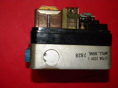 Honeywell RA890F1288 Flame Relay Protection Relay  