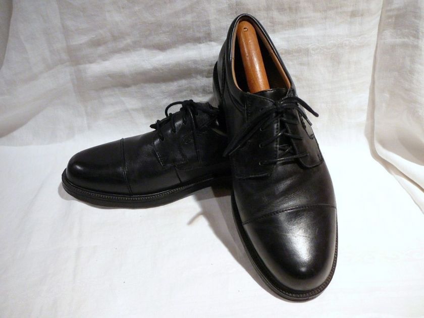 VERY NICE  CHAPS  MENS DRESS BLACK LEATHER LACE UP SHOES SIZE 10.5 