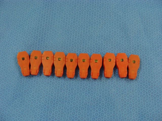 PACK OF 10 NEW EKG END CLIPS FOR 4MM BANANA PLUGS  