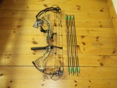   Insanity CPX Compound Bow Package RH 70# APG with V3 Vforce ICE Arrows