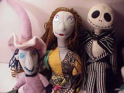 THE NIGHTMARE BEFORE CHRISTMAS STUFFED DOLL COLLECTION  