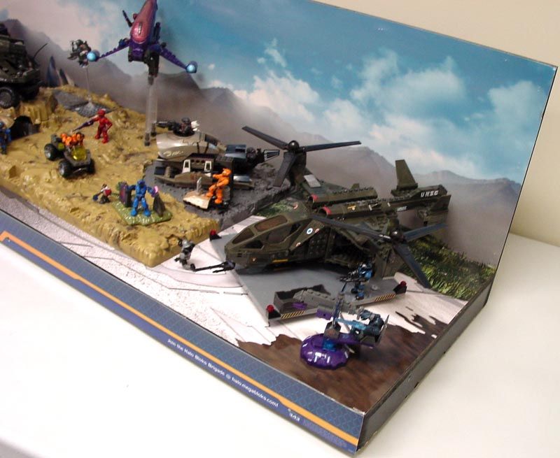 Rare Huge Mega Bloks Halo Wars Store Display w/Lights  