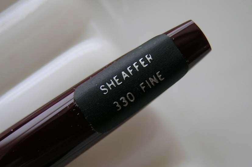 Sheaffer 330 Ballpoint   NEW OLD STOCK 1970s   Burgundy w New Refill 