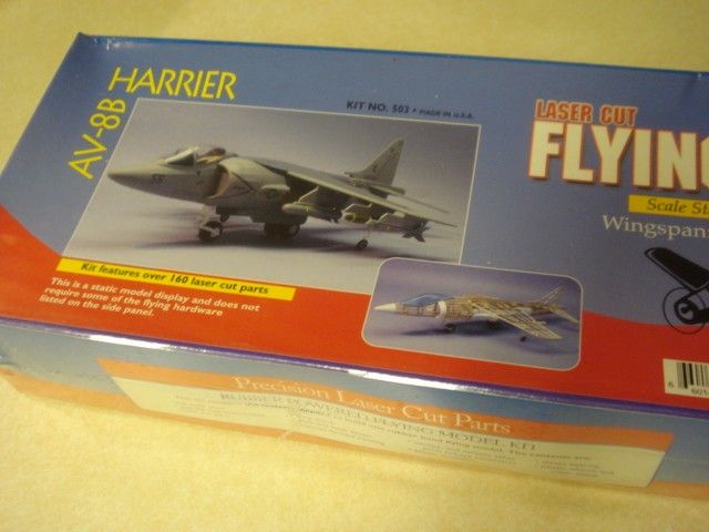 DUMAS AIRCRAFT * AV 8B HARRIER * STATIC MODEL AIRPLANE KIT 