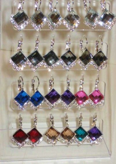   EARRINGS*** ASSORTED STYLES AND COLORS (103111) **US SELLER  