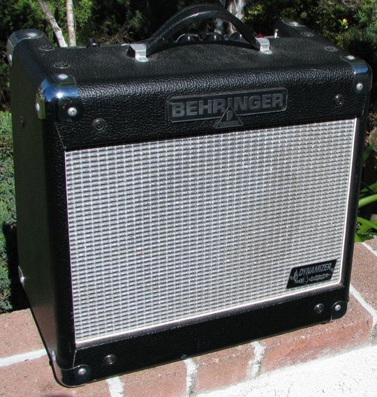 Behringer Vintager GM110 Combo Amplifier  