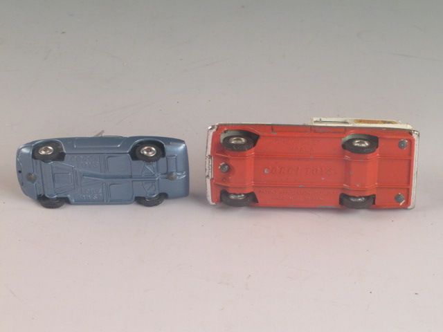 Lot 4 Vintage Corgi Diecast Cars Monkeemobile Impala Lincoln 