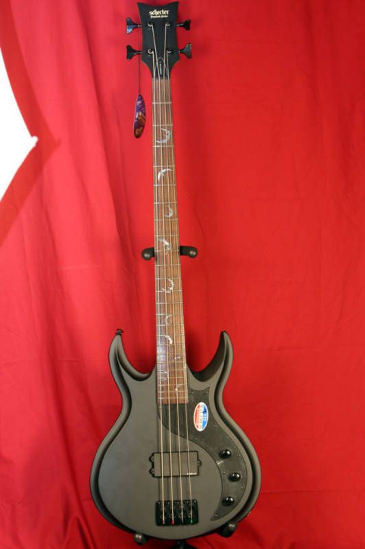 NEW SCHECTER DV 4 CUSTOM BASS in SATIN BLACK  