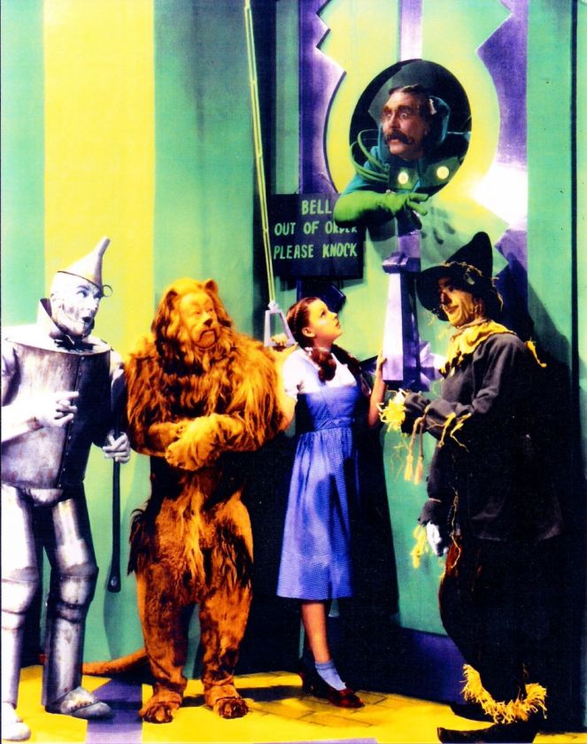 WIZARD OF OZ, AT THE DOOR classic 8 x 10 GREAT COLOR   