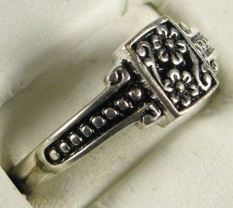 Estate Vintage Ornate Hand Carved Flower & Scrollwork 925 Silver 