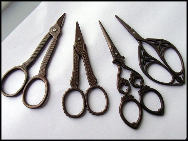 Pieces DECORATIVE EMBROIDERY SCISSORS  