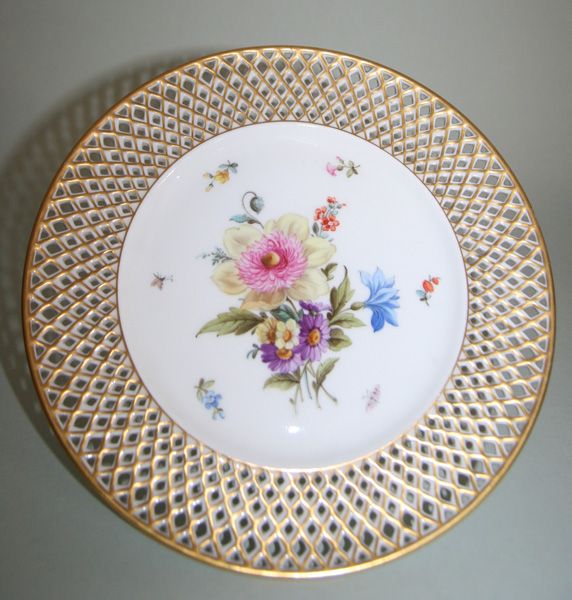 SET OF 9 PORCELAIN PLATES BY PIRKENHAMMER, c. 1900  