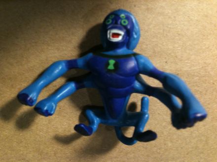 BEN 10 TEN SPIDERMONKEY FIGURE BUY ONE & GET ONE FREE  