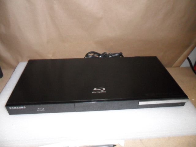 Samsung BD C5500 1080p Full HD Blu ray Disc Player  