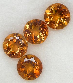 ALLURING SET 2.25ct.Peach Imperial Champagne Topaz.  