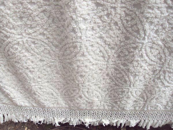   VTG CHIC BEDSPREAD BED COVER SHABBY FLORAL WEDDING BAND CHENILLE KING