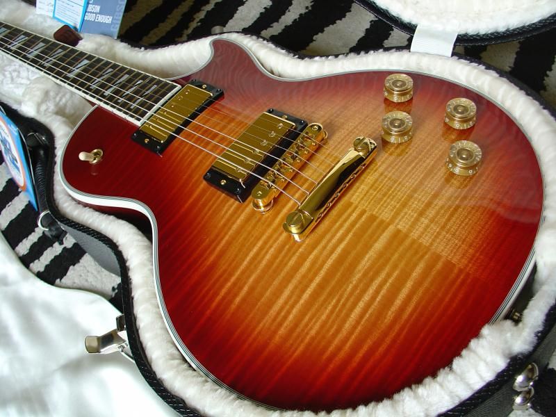   LIMITED RUN GIBSON LES PAUL SUPREME CHERRY SUNBURST AAAA TOP  