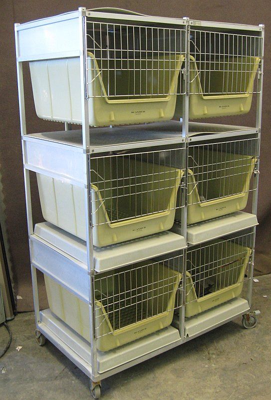 Scanbur 6 Place Rabbit/Small Animal Cage Rack  