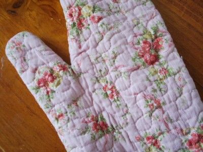 Shabby Rose Cotton Oven Mitt / Pot Glove  