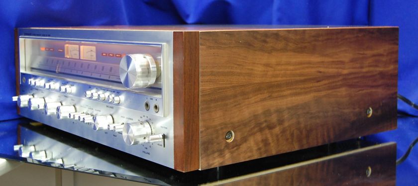 RESTORED Beautiful Pioneer SX 1050 Stereo Receiver  